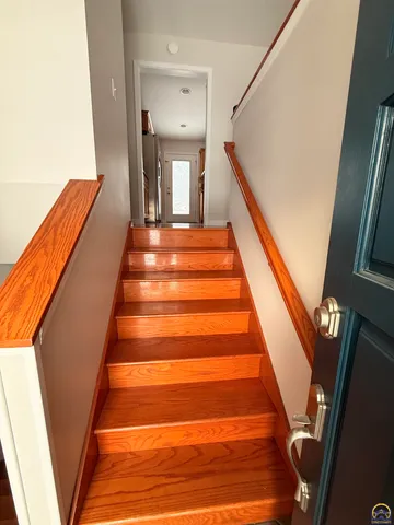 $315,000 | 4330 Southeast 26th Terrace, Topeka, KS 66605