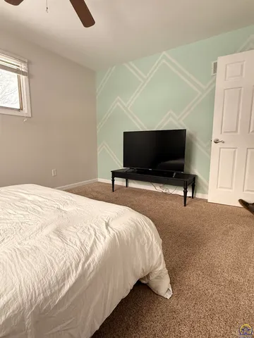 $315,000 | 4330 Southeast 26th Terrace, Topeka, KS 66605