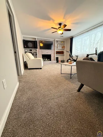 $315,000 | 4330 Southeast 26th Terrace, Topeka, KS 66605