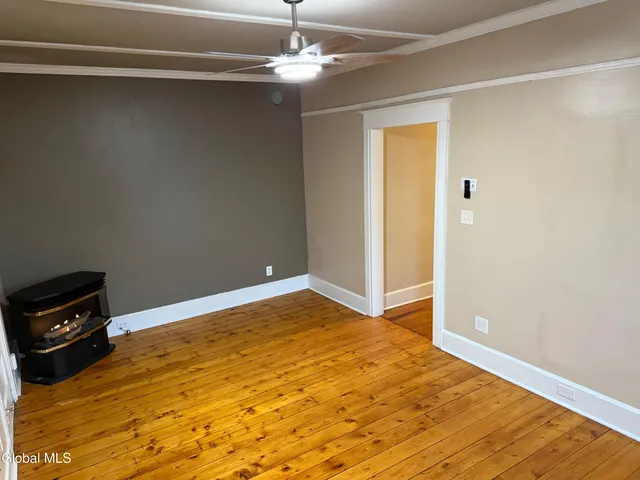 $1,850 | 24-26 Penrose Avenue, Unit A, Mechanicville, NY 12118