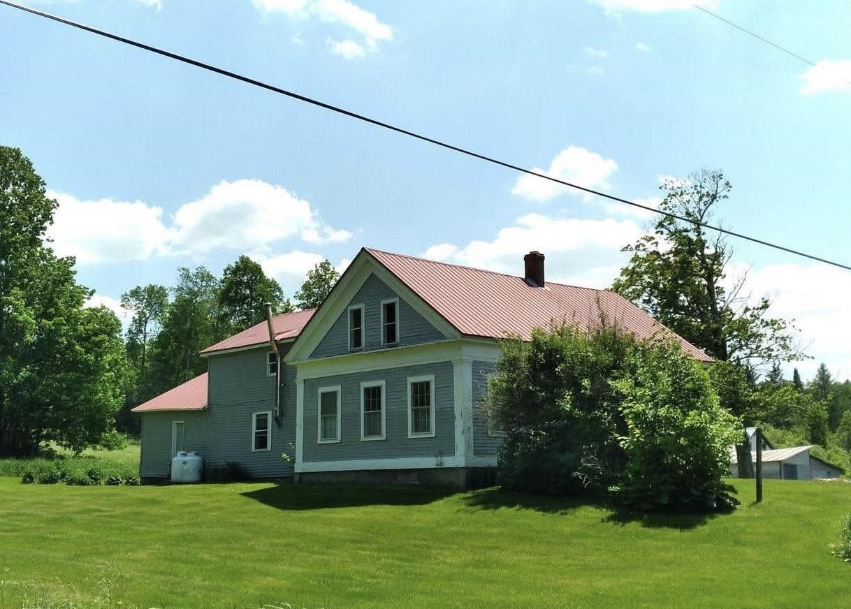 15 Daniels Road West Irasburg, VT 05845 - Photo 3 of 46