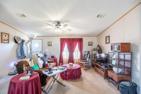 $160,000 | 102 Flamingo Drive, Tye, TX 79563