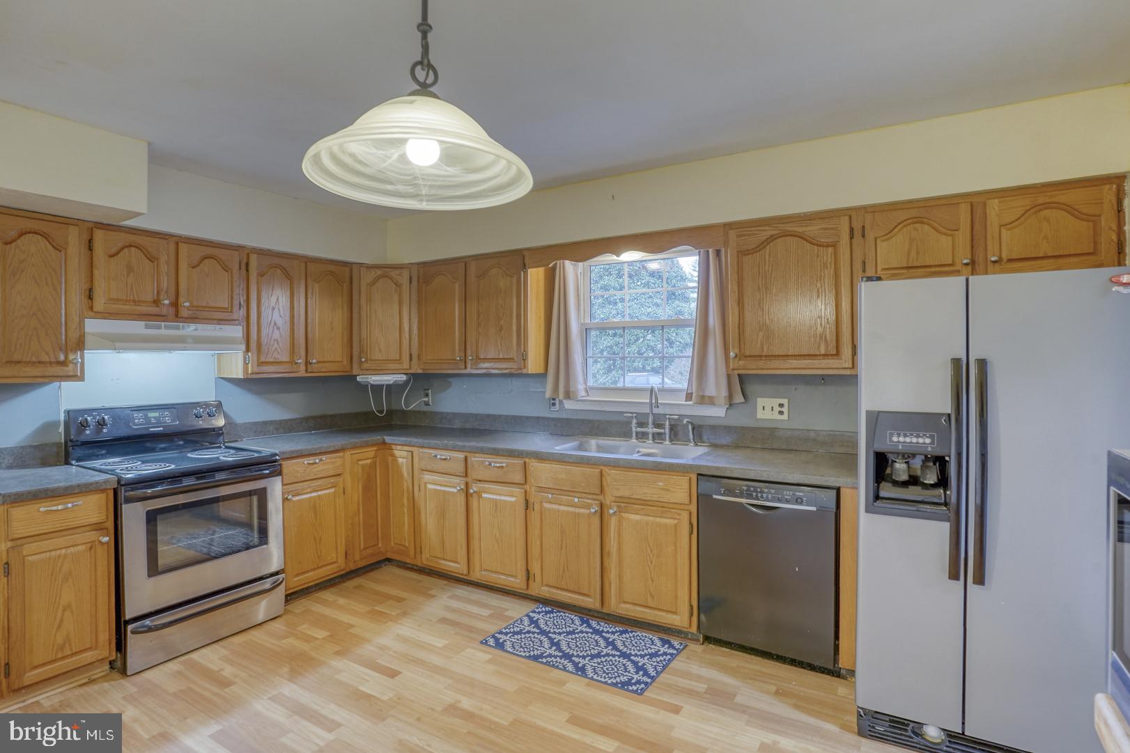 10 Merion Road Dover, DE 19904 - Photo 7 of 35 Kitchen