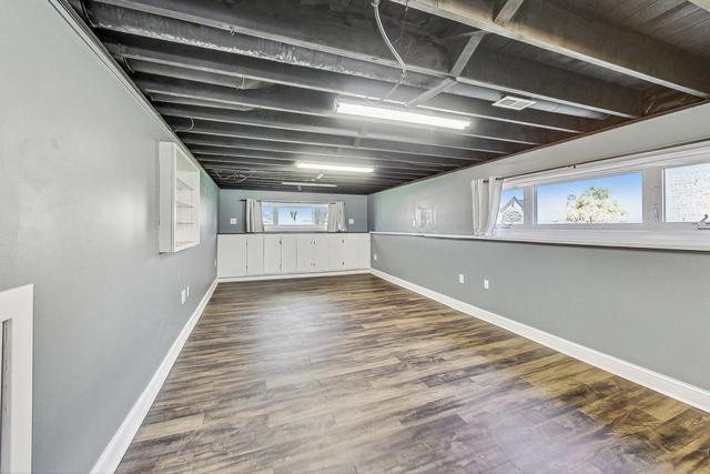 509 North Willow Road Elmhurst, IL 60126 - Photo 12 of 17 a view of an empty room