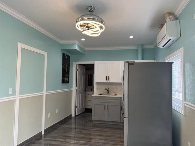 $1,500 | 240 Northeast 27th Street, Pompano Beach, FL 33064