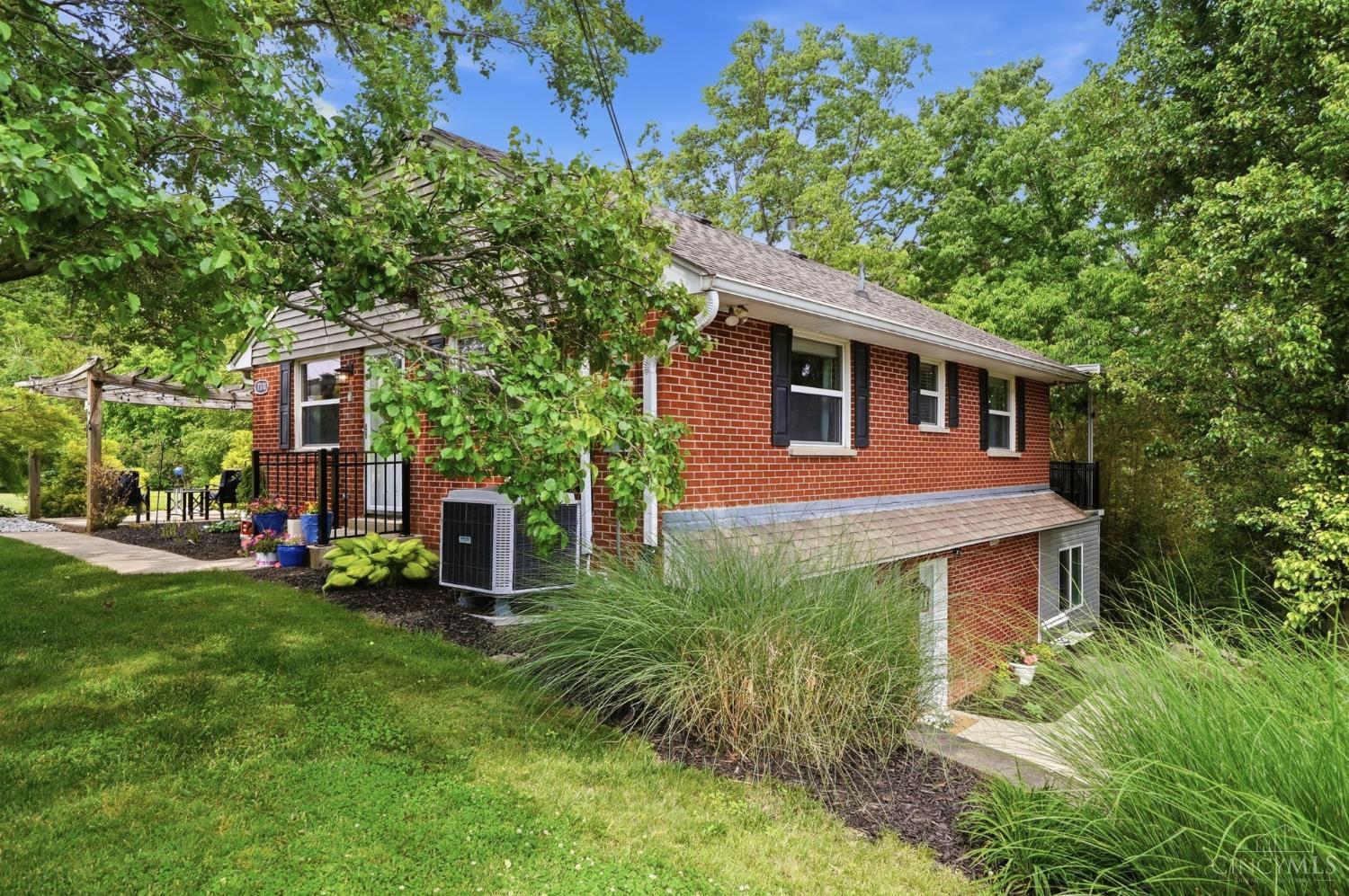 7310 Striker Road Maineville, OH 45039 - Photo 11 of 76