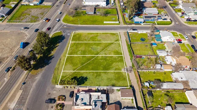 a view of utility room