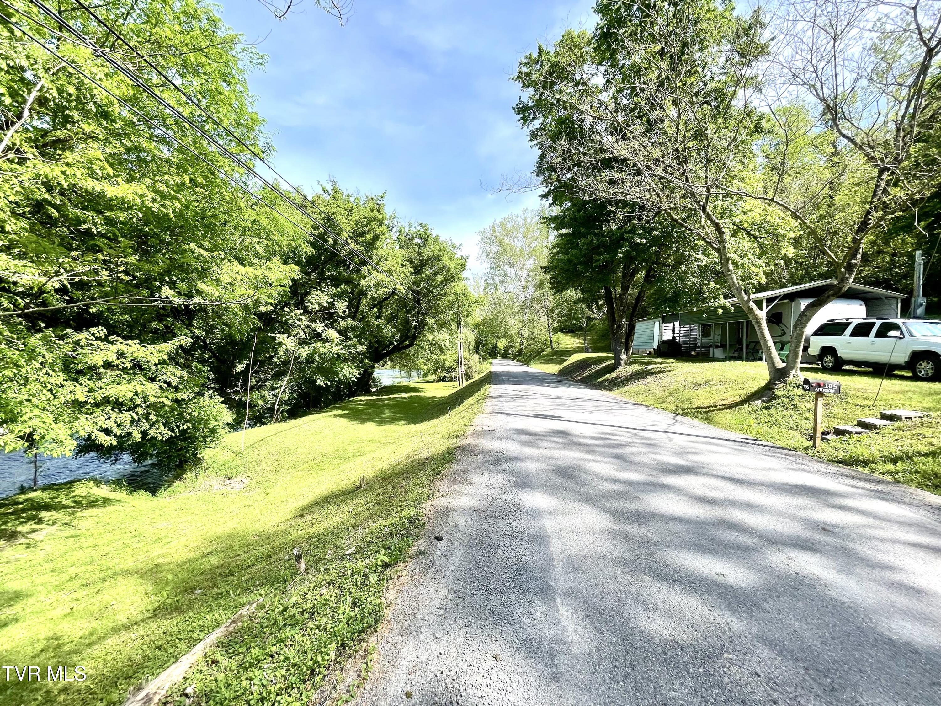 105 Copper Creek Road Duffield, VA 24244 - Photo 11 of 62 IMG_7685