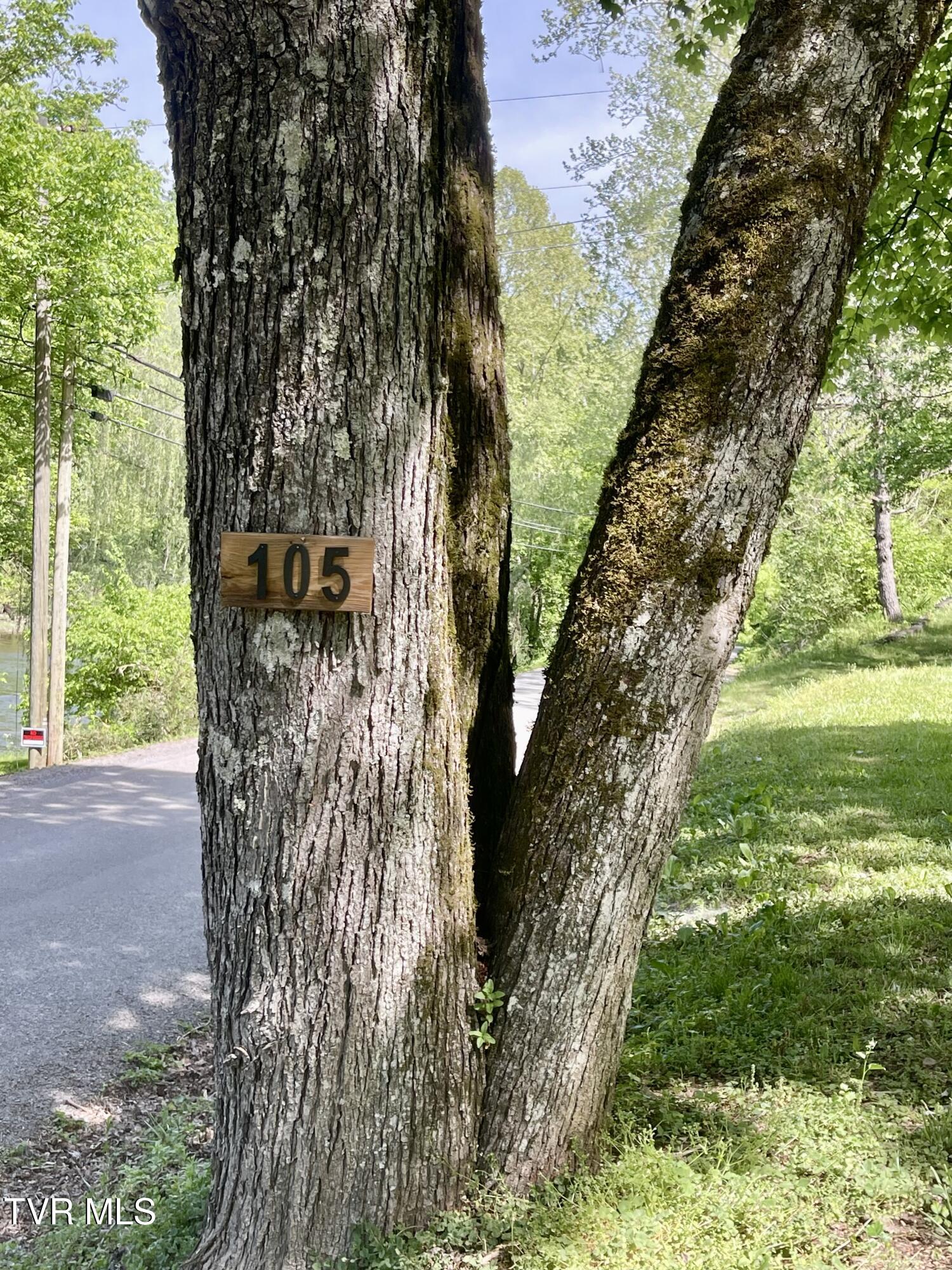 105 Copper Creek Road Duffield, VA 24244 - Photo 2 of 62 IMG_7735