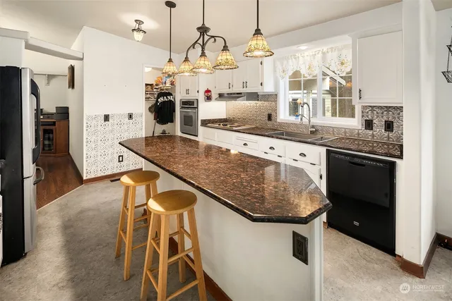 $575,000 | 81 Hawthorn Lane, Easton, WA 98925