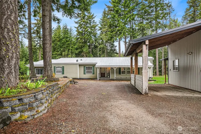 $575,000 | 81 Hawthorn Lane, Easton, WA 98925