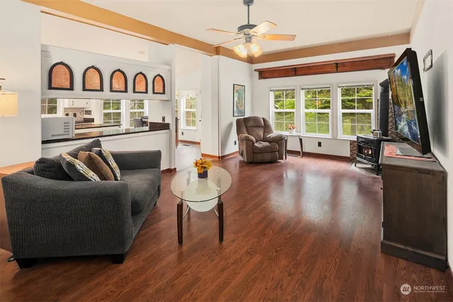 $575,000 | 81 Hawthorn Lane, Easton, WA 98925