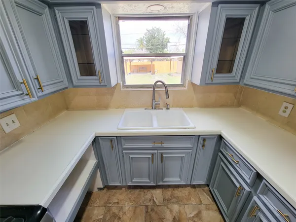 $2,300 | 12317 Palmfree Street, Houston, TX 77034