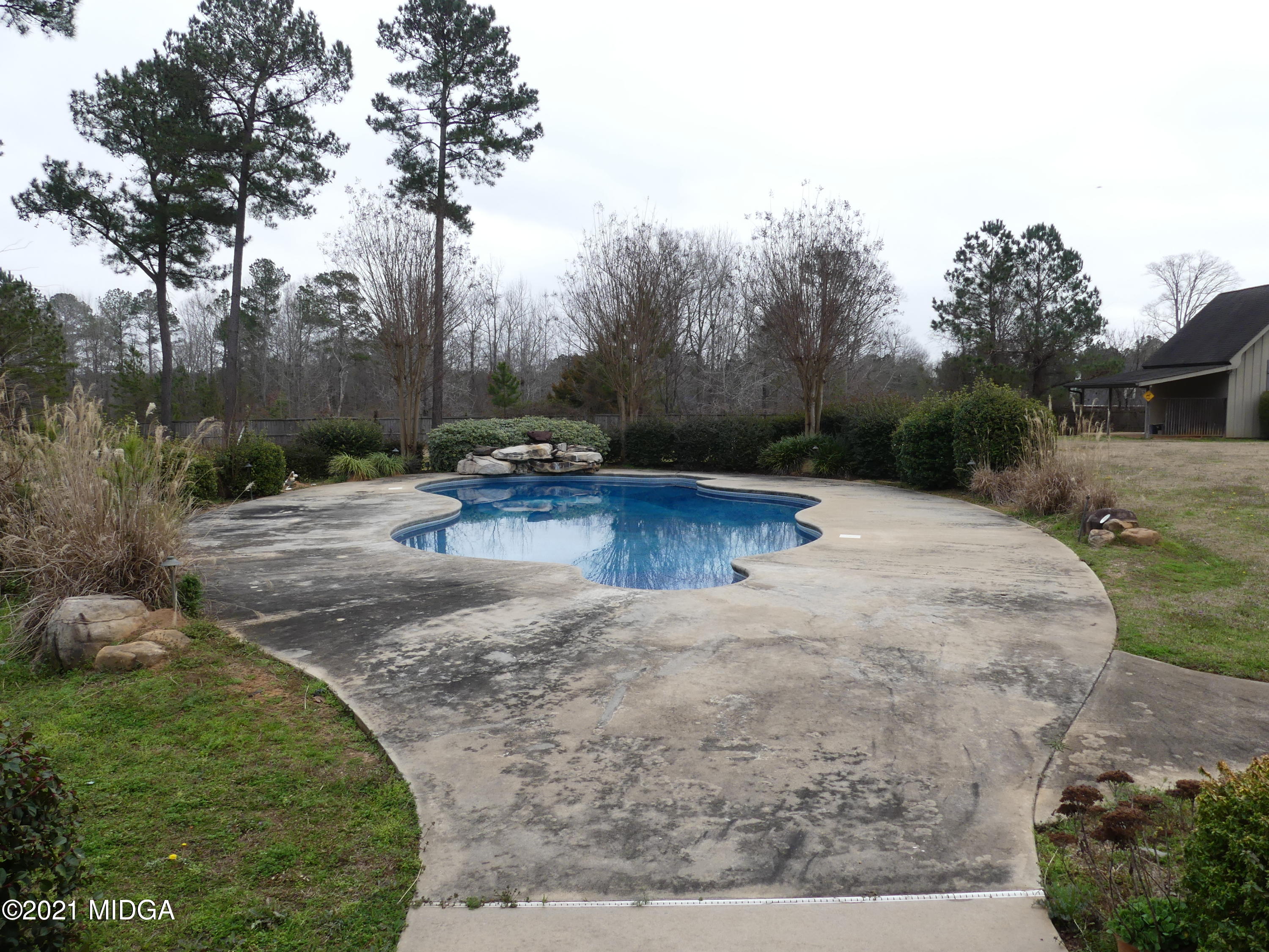1616 Wadley Road Macon, GA 31220 - Photo 50 of 56 a view of backyard with green space