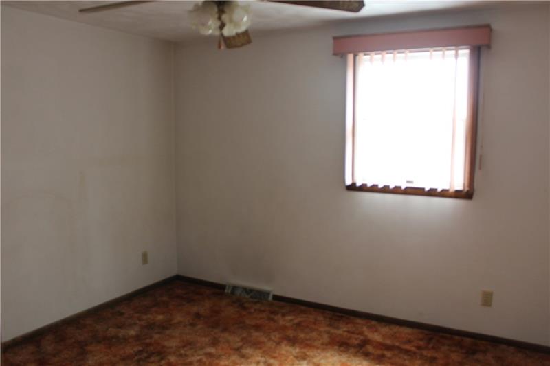 1580 Airport Road Vandergrift, PA 15690 - Photo 21 of 25 Gallery Image 21