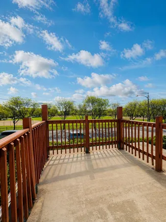 $7,500 | 6601 North Sioux Avenue, Chicago, IL 60646