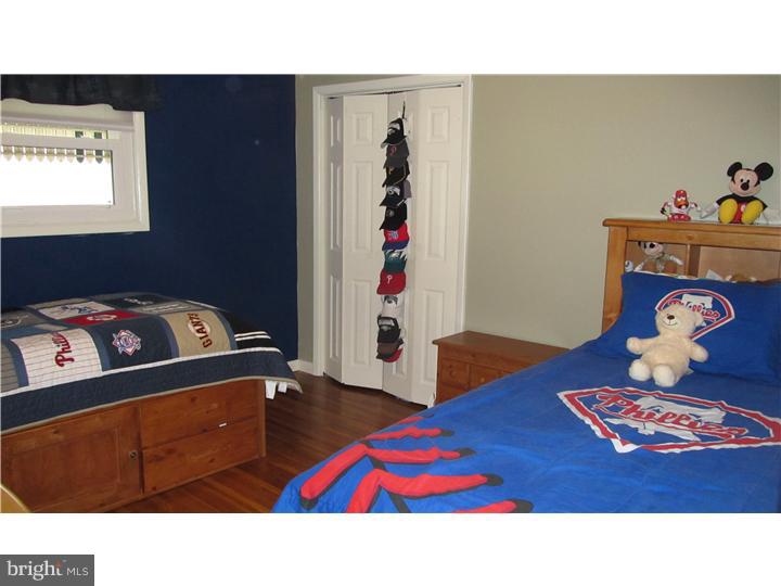 139 Wyndmoor Road Havertown, PA 19083 - Photo 17 of 25 Bedroom 2