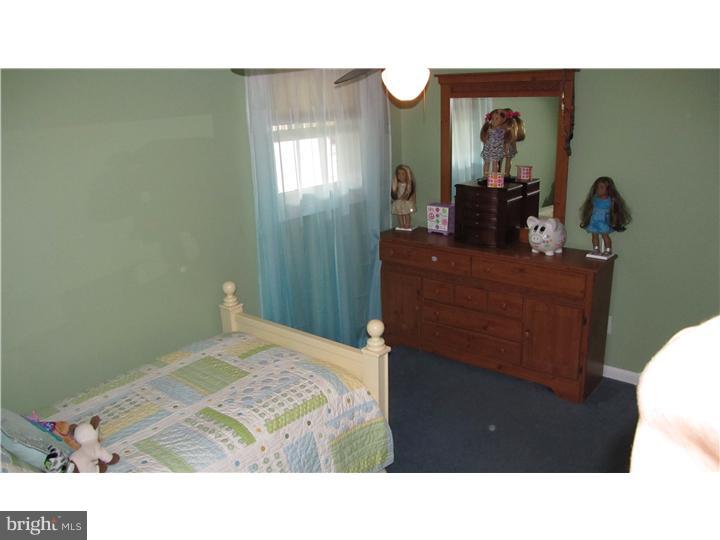 139 Wyndmoor Road Havertown, PA 19083 - Photo 20 of 25 Bedroom 3