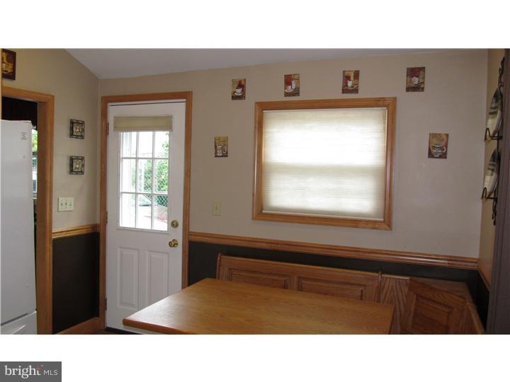139 Wyndmoor Road Havertown, PA 19083 - Photo 9 of 25 Kitchen