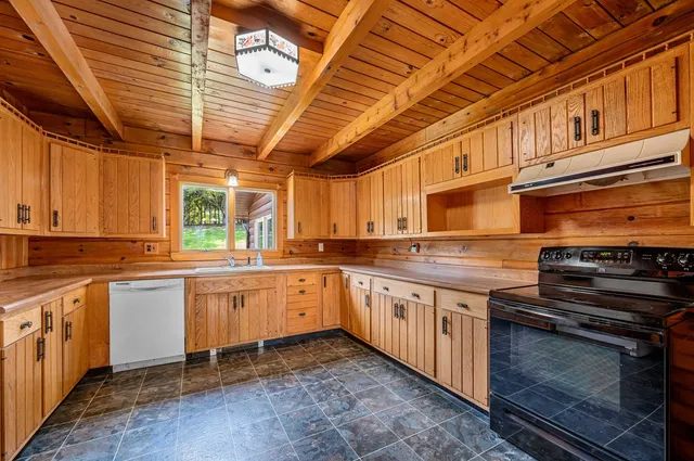 $475,000 | 15 Gregoire Street, Barre Town, VT 05641