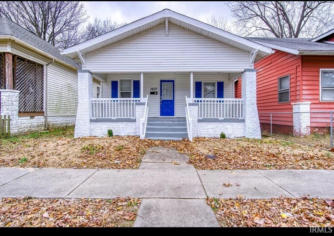 1607 South Grand Ave  