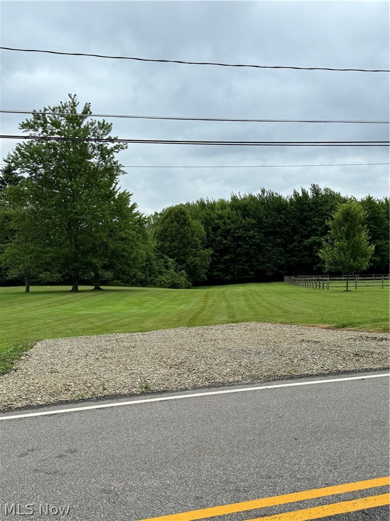 8565 Williams Road Chardon, OH 44024 - Photo 2 of 29