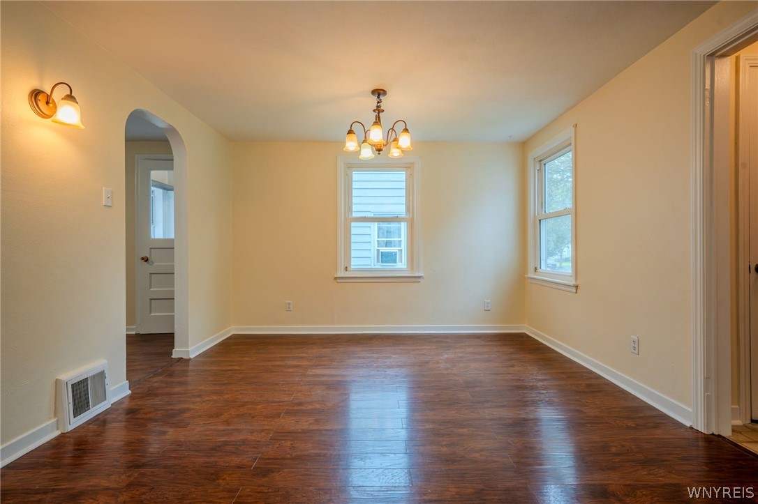 229 Carmel Road Buffalo, NY 14214 - Photo 7 of 47 Gallery Image 7