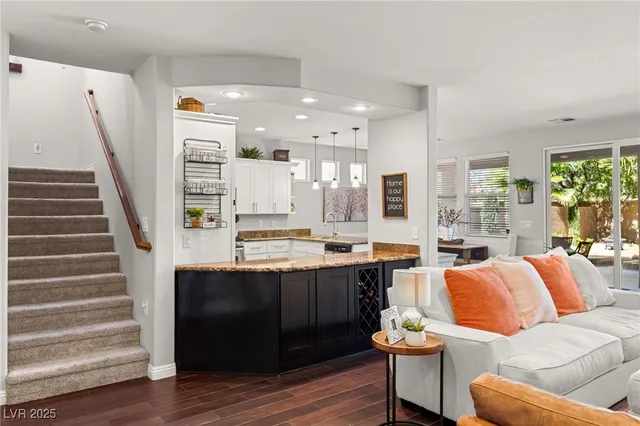 $599,999 | 2826 Culloden Avenue, Henderson, NV 89044