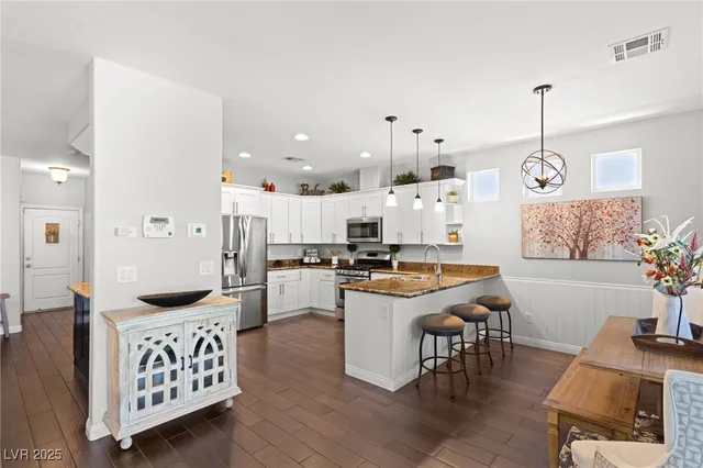 $599,999 | 2826 Culloden Avenue, Henderson, NV 89044