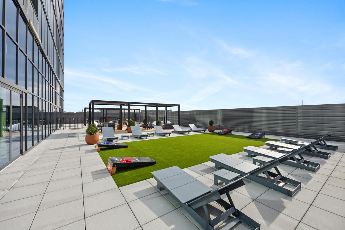 144 Oakes Street Southwest, Unit 1410 Grand Rapids, MI 49503 - Photo 44 of 63 IMG_1049