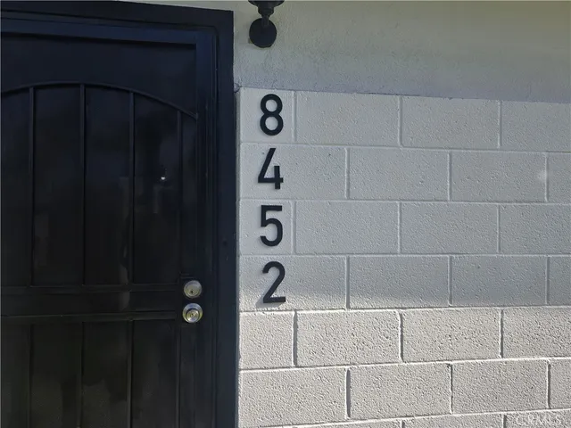 $854,950 | 8452 Stanton Avenue, Buena Park, CA 90620