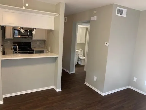 $1,150 | 3206 South Fielder Road, Unit 205, Arlington, TX 76015
