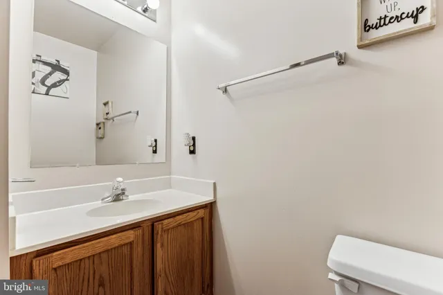 $374,990 | 207 Wimbeldon Court, Unit 210, Stafford, VA 22556