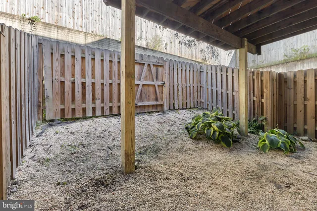 $374,990 | 207 Wimbeldon Court, Unit 210, Stafford, VA 22556