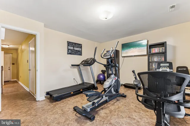 $374,990 | 207 Wimbeldon Court, Unit 210, Stafford, VA 22556