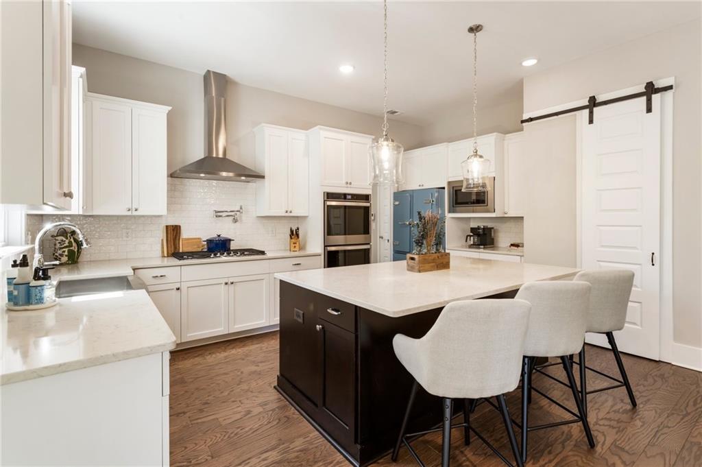 3560 Chattahoochee Road Cumming, GA 30041 - Photo 4 of 60