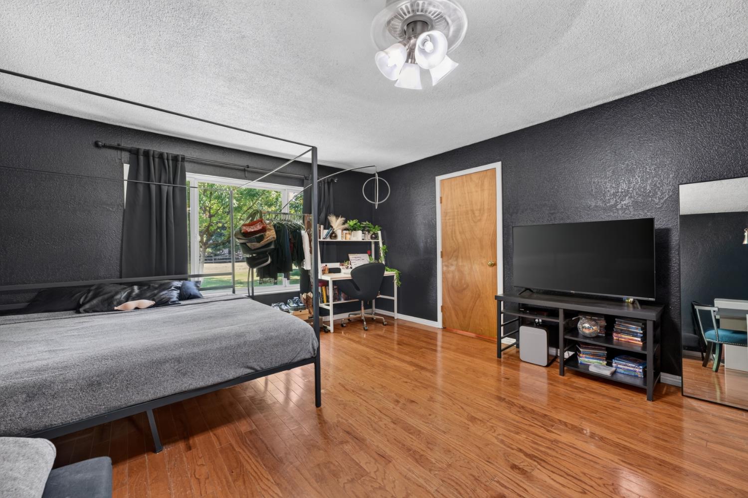 8986 Mooney Road Elk Grove, CA 95624 - Photo 37 of 92 Gallery Image 37