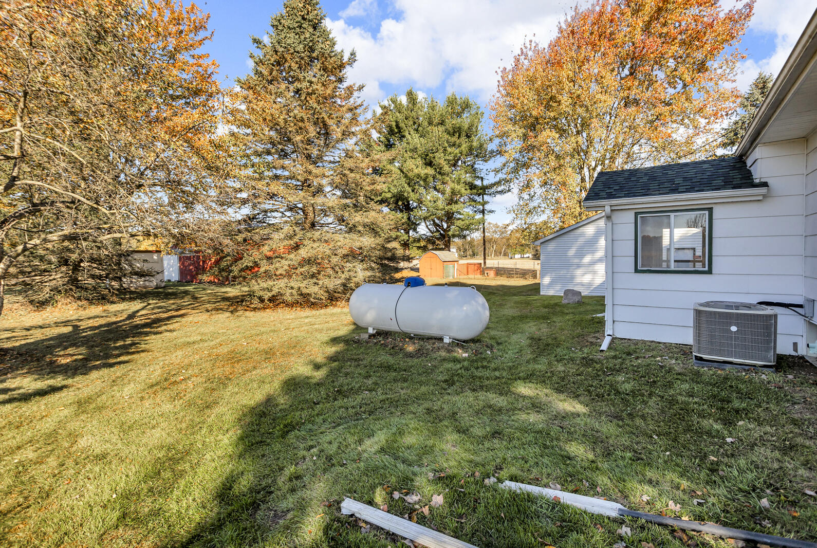 7794 Napoleon Road Jackson, MI 49201 - Photo 40 of 52 0N0A3176