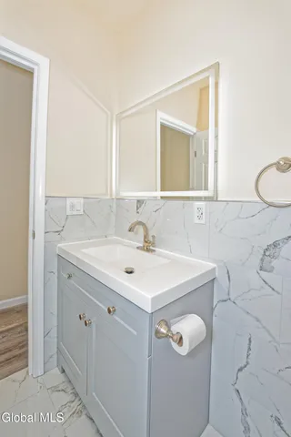 $410,000 | 2 Cemetery Street, Fonda, NY 12068