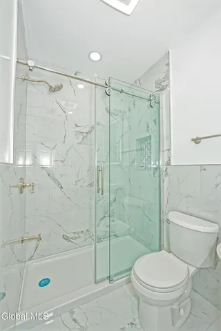 $395,000 | 2 Cemetery Street, Fonda, NY 12068