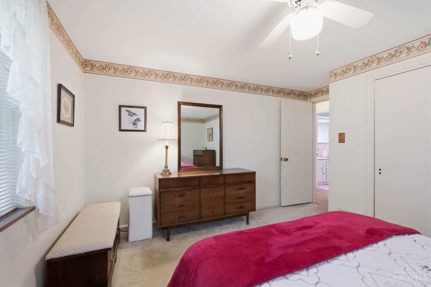 531 West Kemper Road Springdale, OH 45246 - Photo 8 of 25