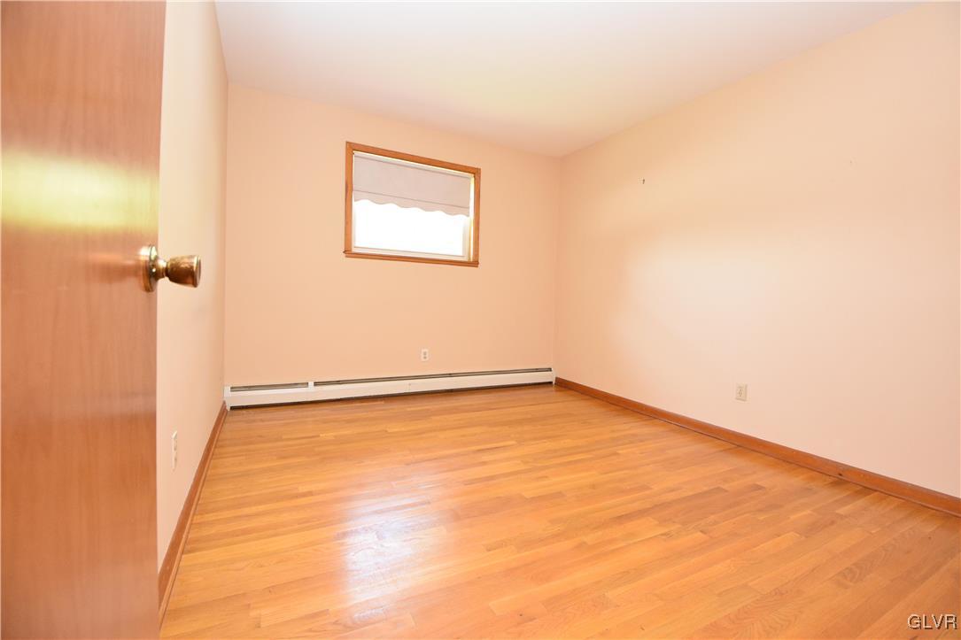 310 Park Avenue Bethlehem, PA 18020 - Photo 20 of 25