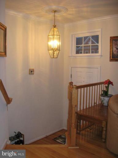 24671 Kings Canyon Square Stone Ridge, VA 20105 - Photo 4 of 23 Entrance / Foyer