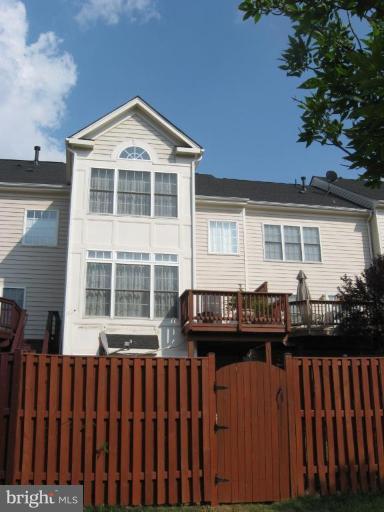 24671 Kings Canyon Square Stone Ridge, VA 20105 - Photo 6 of 23 Exterior #2