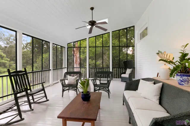 $1,425,000 | 11833 Ferdinand Street, St. Francisville, LA 70775