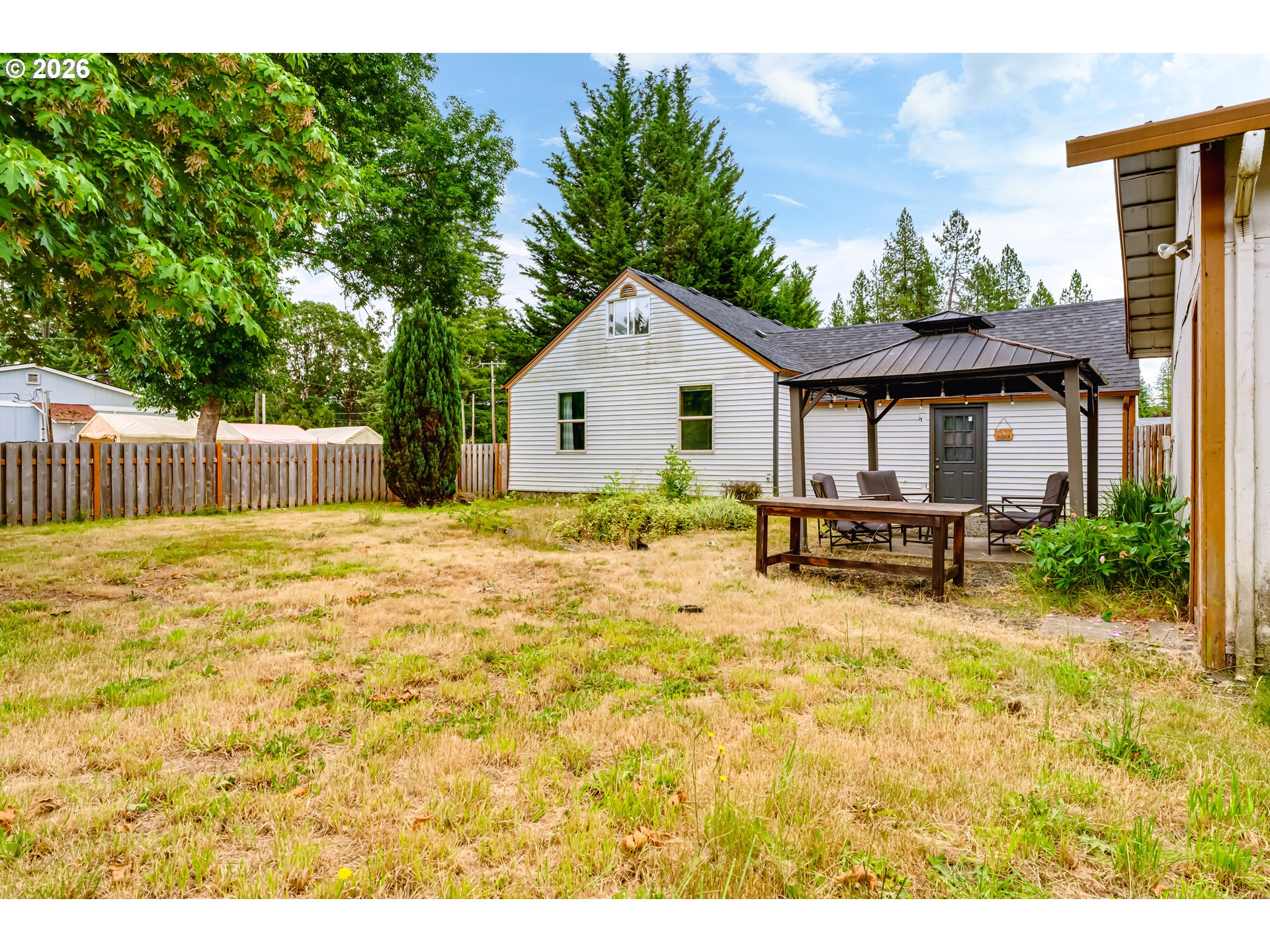 24723 Warthen Road Elmira, OR 97437 - Photo 25 of 33