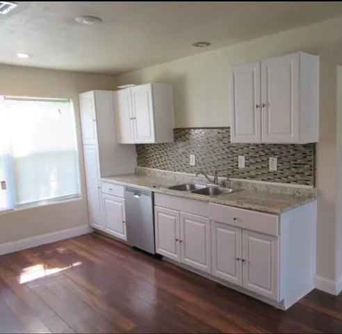 $169,999 | 10601 Murr Way, Houston, TX 77048