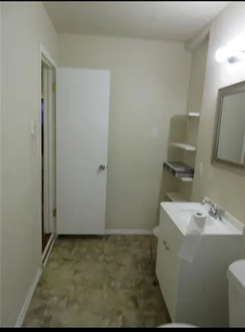 $169,999 | 10601 Murr Way, Houston, TX 77048