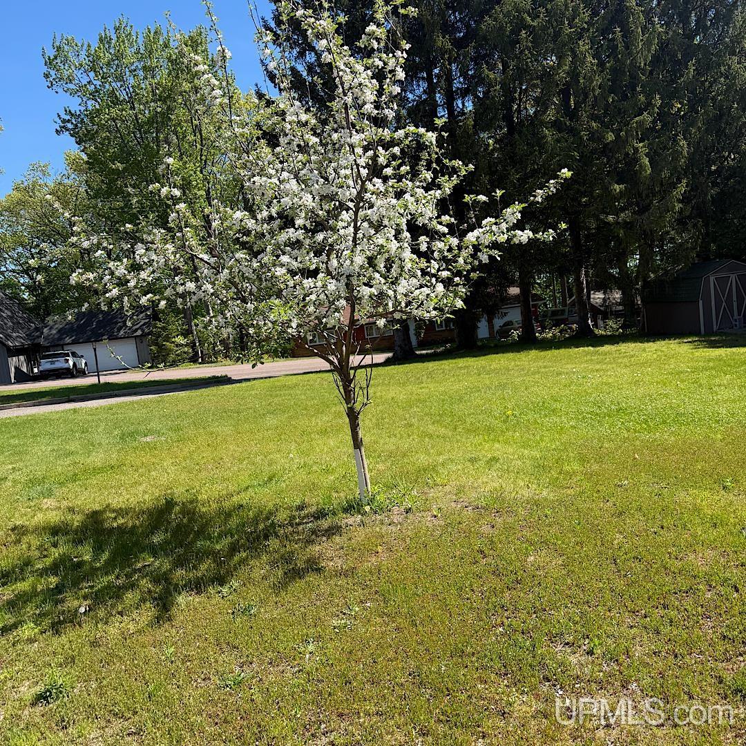 22125 Ridge Road Houghton, MI 49931 - Photo 81 of 84