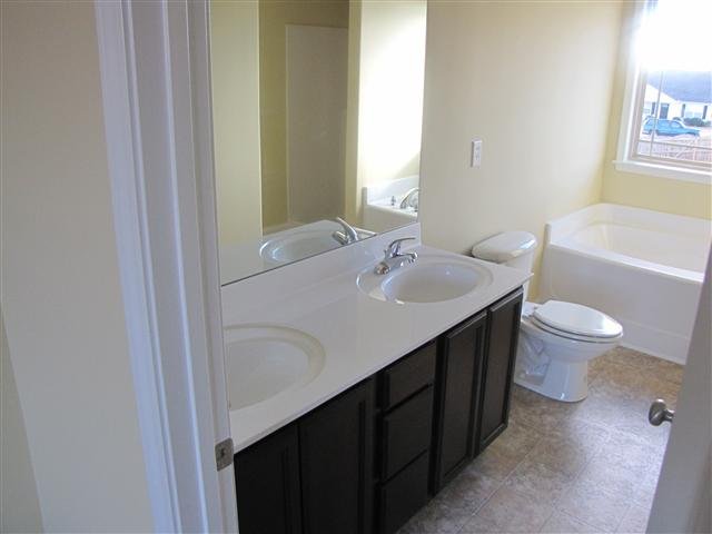 108 Melrose Road Greenville, SC 29605 - Photo 7 of 9 Gallery Image 7